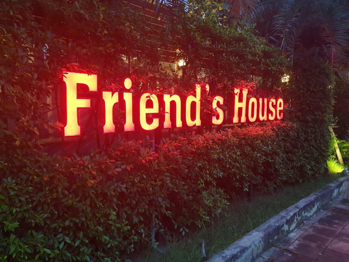 Friend'S House Resort Bangkok Exterior photo